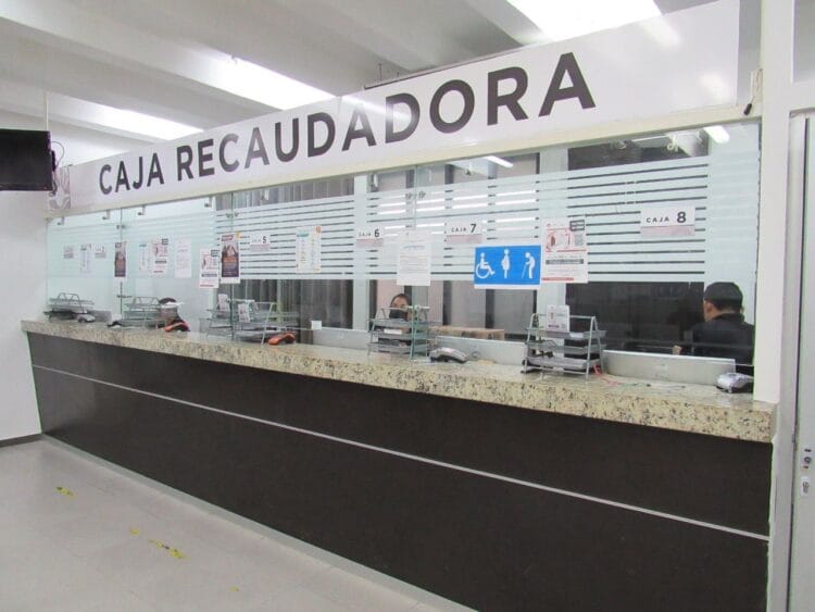 Mantiene horario normal de atención de cajas en Ayuntamiento de Benito Juárez