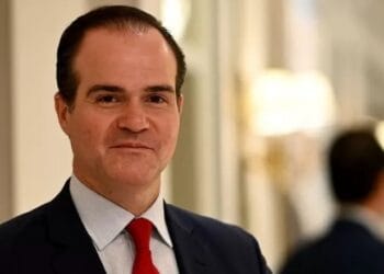 Destituyen a Mauricio Claver-Carone, presidente del BID por beneficiar a una subordinada