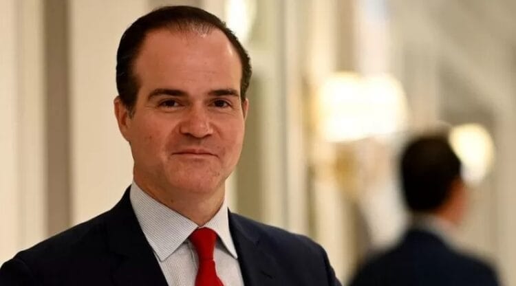 Destituyen a Mauricio Claver-Carone, presidente del BID por beneficiar a una subordinada