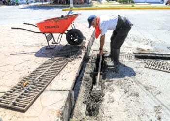 Se refuerzan acciones preventivas en Isla Mujeres ante la Tormenta Tropical “Ian”