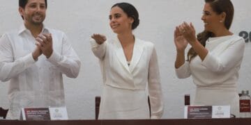 Trabajamos juntos porque Cancún nos une: Presidenta Municipal, Ana Patricia Peralta de la Peña