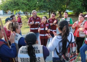 Verifica Ana Patricia Peralta brigadas de limpieza en Parque de la Equidad
