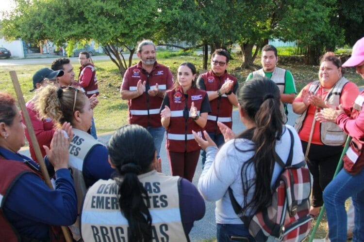 Verifica Ana Patricia Peralta brigadas de limpieza en Parque de la Equidad