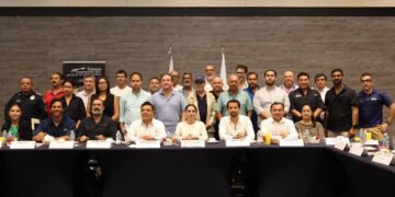 Fortalecen trabajo unido en Cancún con Asociados Náuticos