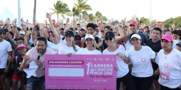 Se unen cancunenses por las mujeres y superan meta en carrera por mastografías: Ana Patricia Peralta