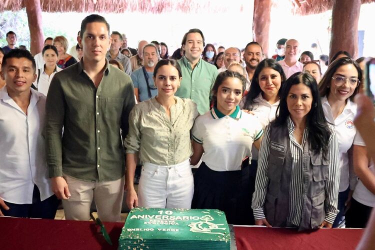 “Ombligo Verde”, ejemplo de trabajo de unidad por Cancún: Ana Patricia Peralta