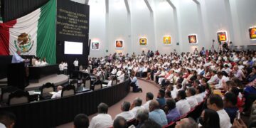 Histórico diálogo entre legisladores, titular de SEGOB y sociedad civil