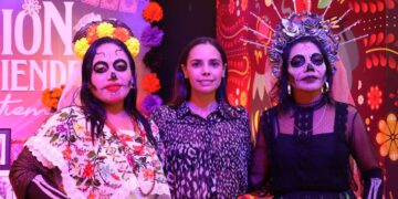Con nuestras tradiciones fortalecemos nuestra identidad como cancunenses: Ana Patricia Peralta