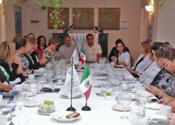 Encabeza Ana Patricia Peralta apertura al diálogo cámaras empresariales