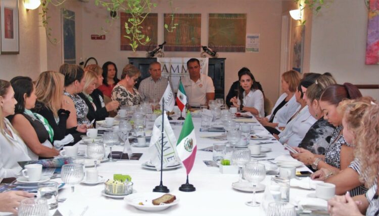 Encabeza Ana Patricia Peralta apertura al diálogo cámaras empresariales