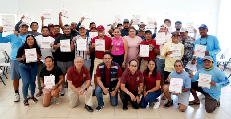 Fomenta Atenea Gómez la capacitación en primeros auxilios de prestadores de servicios turísticos para cuidar a la gente