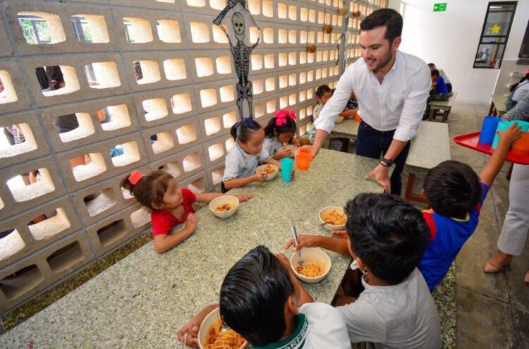 Desde la SEDESO se fortalece a las asociaciones que contribuyen al bienestar de Quintana Roo