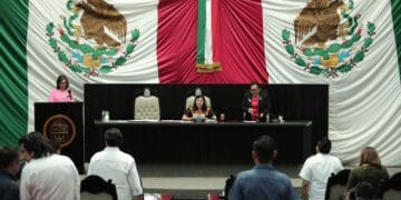 Da XVII Legislatura primer paso para dignificar labor de los bomberos
