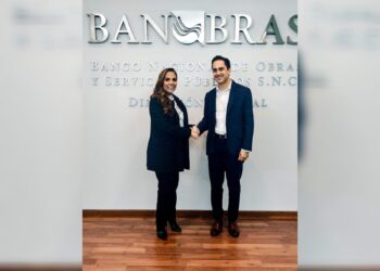 Presenta Mara Lezama a Banobras cartera de proyectos para el desarrollo y bienestar de quintanarroenses