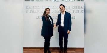 Presenta Mara Lezama a Banobras cartera de proyectos para el desarrollo y bienestar de quintanarroenses
