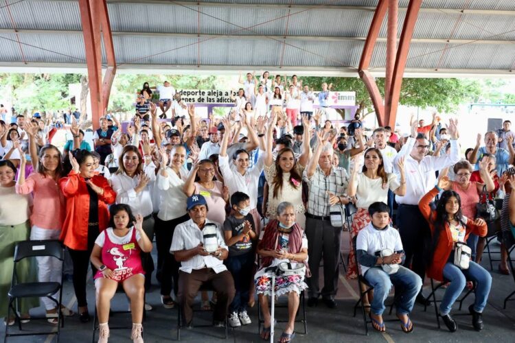 Fortalece Ana Paty Peralta salud de los cancunenses