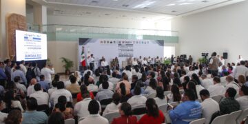 Con diálogo y propuestas construiremos mejores leyes y políticas públicas: Renán Sánchez Tajonar