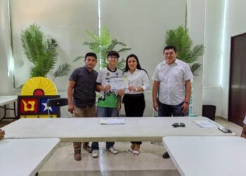 Formula Blanca Merari reconocimiento a jóvenes deportistas que competirán en Juegos Nacionales