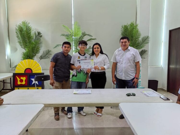 Formula Blanca Merari reconocimiento a jóvenes deportistas que competirán en Juegos Nacionales