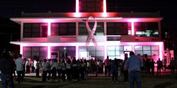 Gobierno de Puerto Morelos pone en marcha acciones con motivo del Mes Rosa