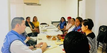 50 más 1 refuerza vínculo para garantizar asesoría jurídica para mujeres de Quintana Roo