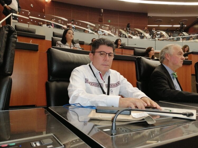 Urge la AMAV al Senado de la República legislar contra fraudes cibernéticos