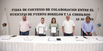 Ayuntamiento de Puerto Morelos suscribe convenio de colaboración con la CDHEQROO
