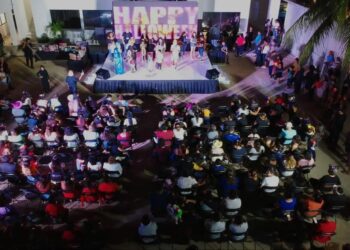 Gran participación en el concurso de disfraces de la CROC Cancún