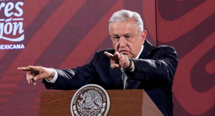 Se debe elegir a candidato por encuesta, dice AMLO luego de destape de Adán Augusto