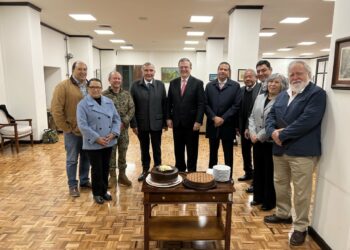 Festejan gabinete y AMLO el cumpleaños de Marcelo Ebrard