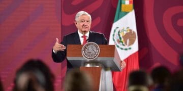 Ningún integrante de las Fuerzas Armadas busca contender por la Presidencia: AMLO