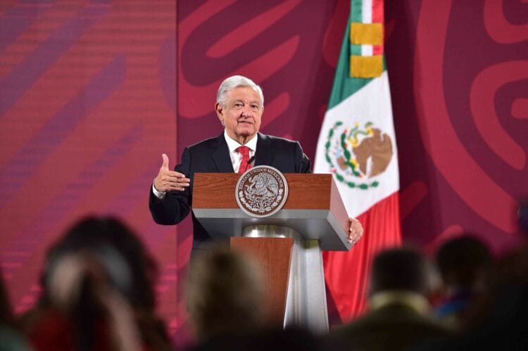 Ningún integrante de las Fuerzas Armadas busca contender por la Presidencia: AMLO