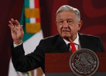 La mayoría de la población del sureste apoya al Tren Maya, reitera AMLO