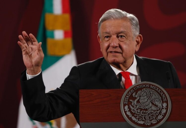 La mayoría de la población del sureste apoya al Tren Maya, reitera AMLO