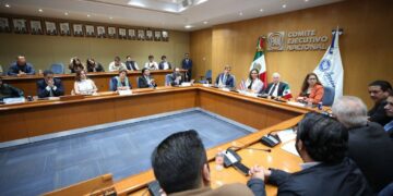 Conforma el PAN fundación ideológica con militantes distiguidos