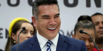 Votará el PRI contra cualquier iniciativa electoral de presidencia: Alejandro Moreno