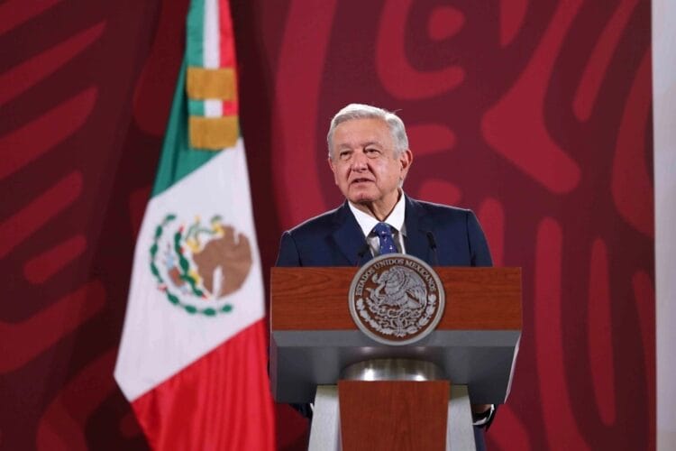 Claudia Sheinbaum, Marcelo Ebrard y Adán Augusto son como mis hermanos: AMLO