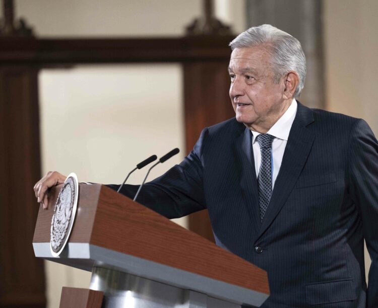 "Quieren impunidad para factureros", señala AMLO sobre nuevo proyecto de prisión preventiva