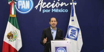 Adán Augusto López debe dejar de "politizar" el tema de seguridad: Marko Cortés