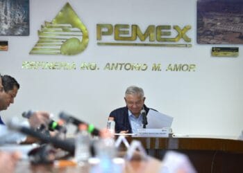 El país avanza hacia la autosuficiencia energética, afirma AMLO