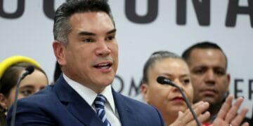 Rechaza Alejandro Moreno promover la ruptura de “Va por México”