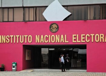 Votación para elegir a cuatro nuevos consejeros del INE se hará en abril de 2023: Morena