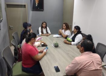 Atiende Ayuntamiento de Benito Juárez a ciudadanos de colonias no municipalizadas