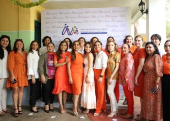 Mi compromiso para proteger a las mujeres cancunenses es total: Ana Patricia Peralta