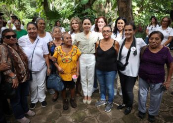 Promueve Ana Patricia Peralta unión de cancunenses para cuidado de Parque Kabah