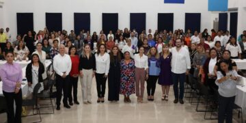 Respalda Ana Patricia Peralta creación de propuestas en beneficio de mujeres