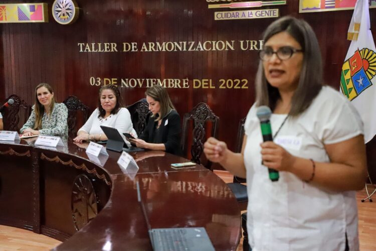 Inaugura Atenea Gómez los talleres de planeación ambiental y urbana en Isla Mujeres