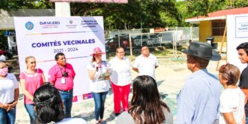 Instala Atenea Gómez el Comité Vecinal de Francisco May