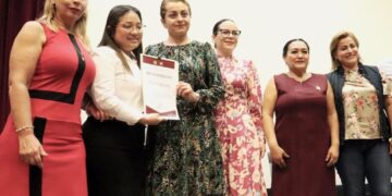 Imparte Claudia Carrillo Gasca conferencia sobre participación política de las mujeres