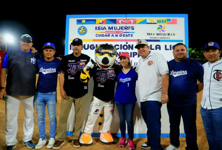 Inaugura Atenea Gómez la Liga Municipal de Béisbol Infantil y Juvenil Andrés “La Huevita” García